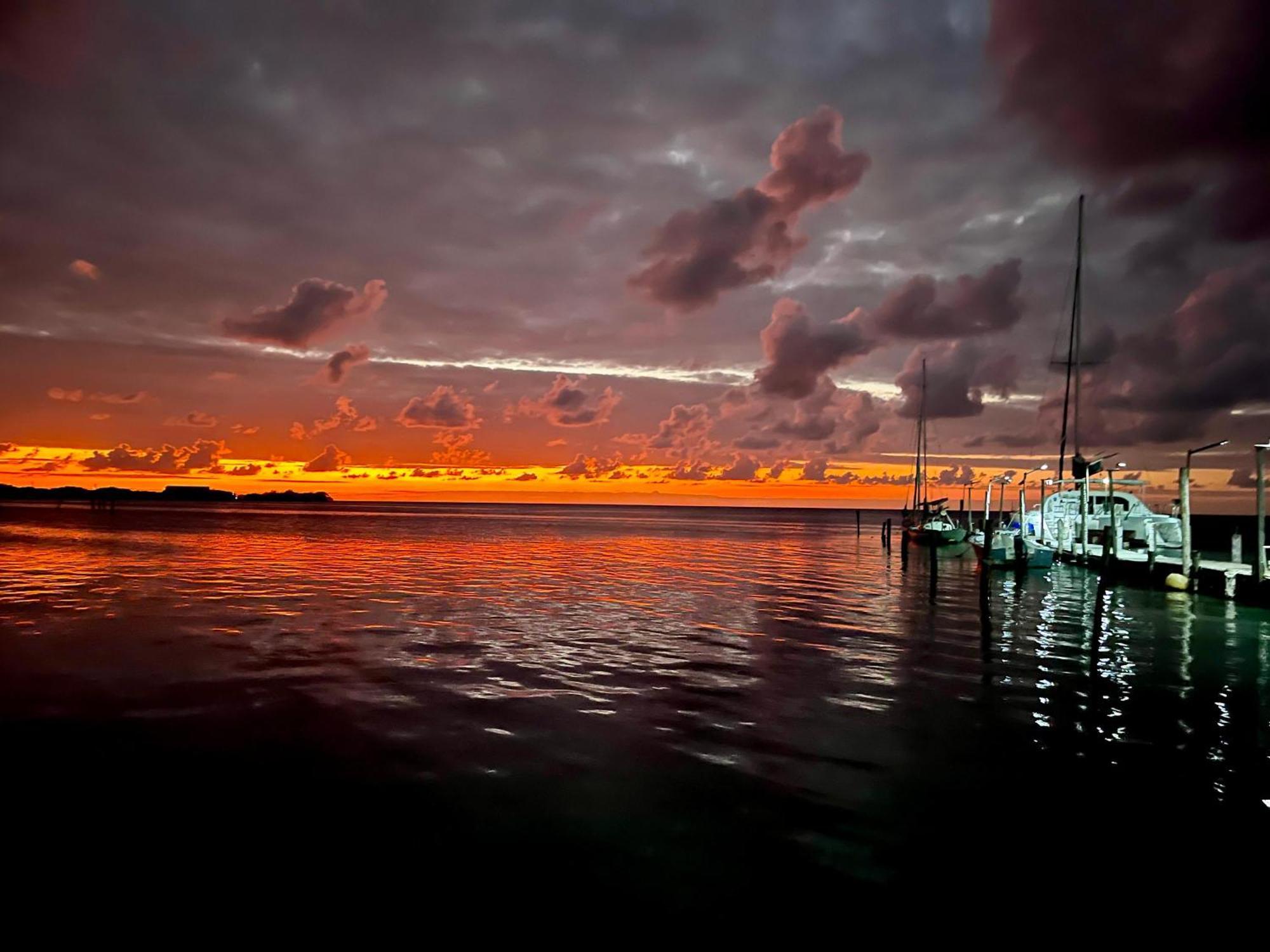 Sandy'S Secret Caye Caulker Ngoại thất bức ảnh